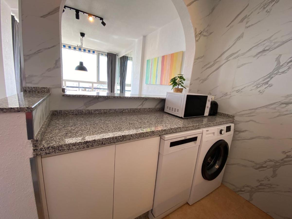 Apartamento Diorama D Con Impresionante Vista, Piscina Y Parking เบนัลมาเดนา ภายนอก รูปภาพ